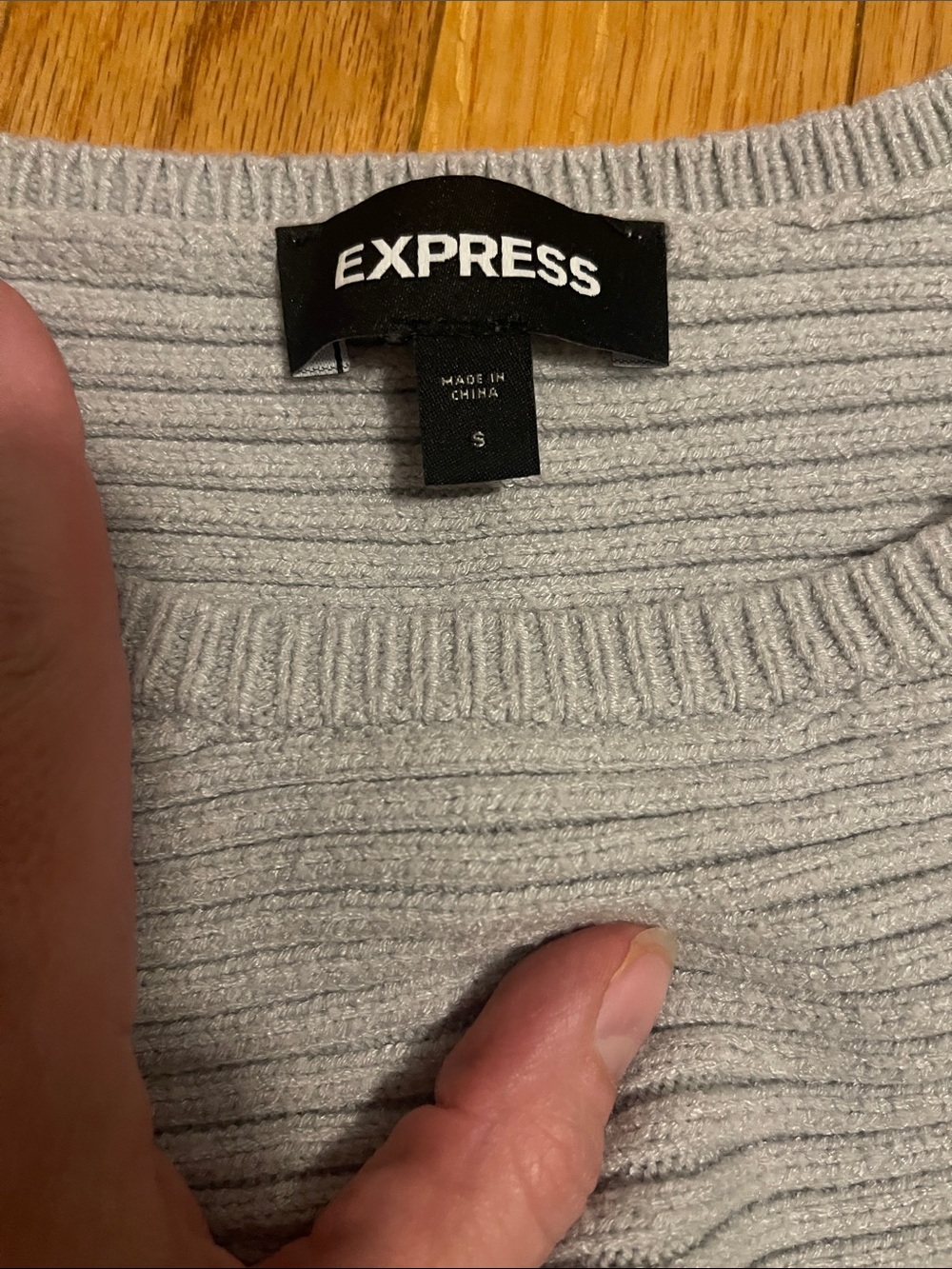 Express sweater - Picture 2 of 4